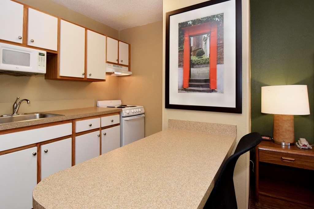 Extended Stay America Suites - Cleveland - Great Northern Mall Норт-Олмстед Номер фото