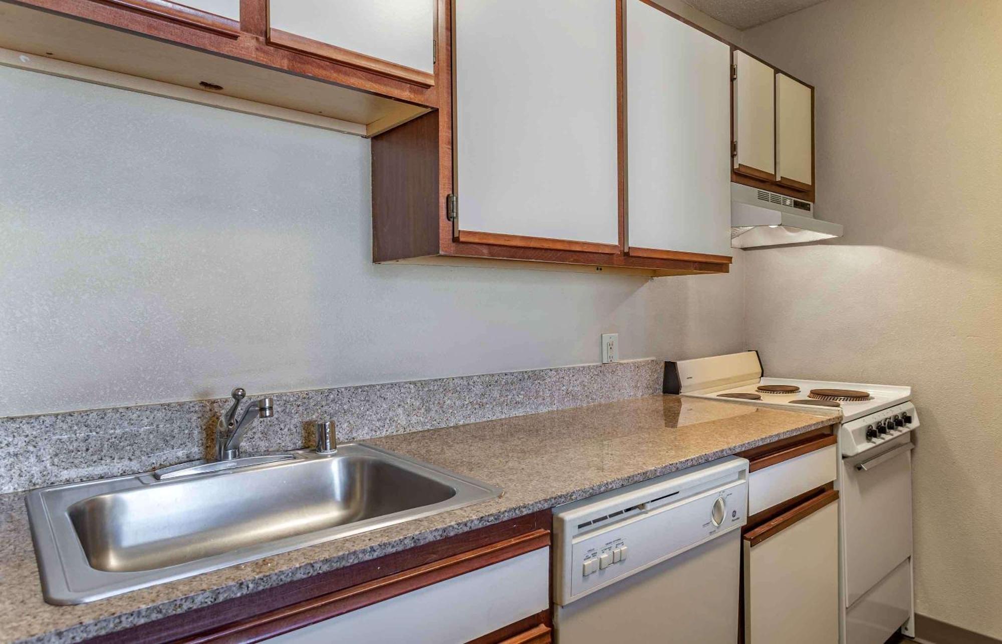 Extended Stay America Suites - Cleveland - Great Northern Mall Норт-Олмстед Экстерьер фото