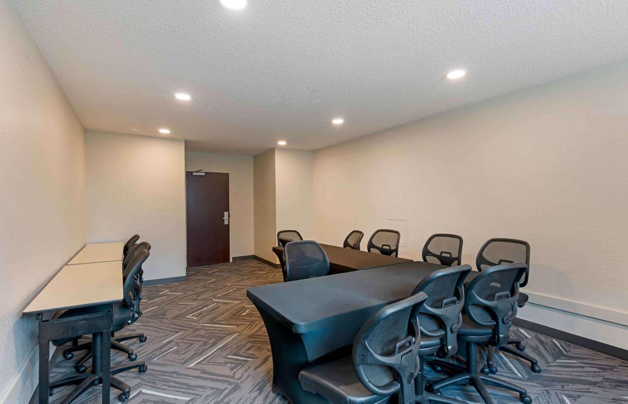 Extended Stay America Suites - Cleveland - Great Northern Mall Норт-Олмстед Экстерьер фото