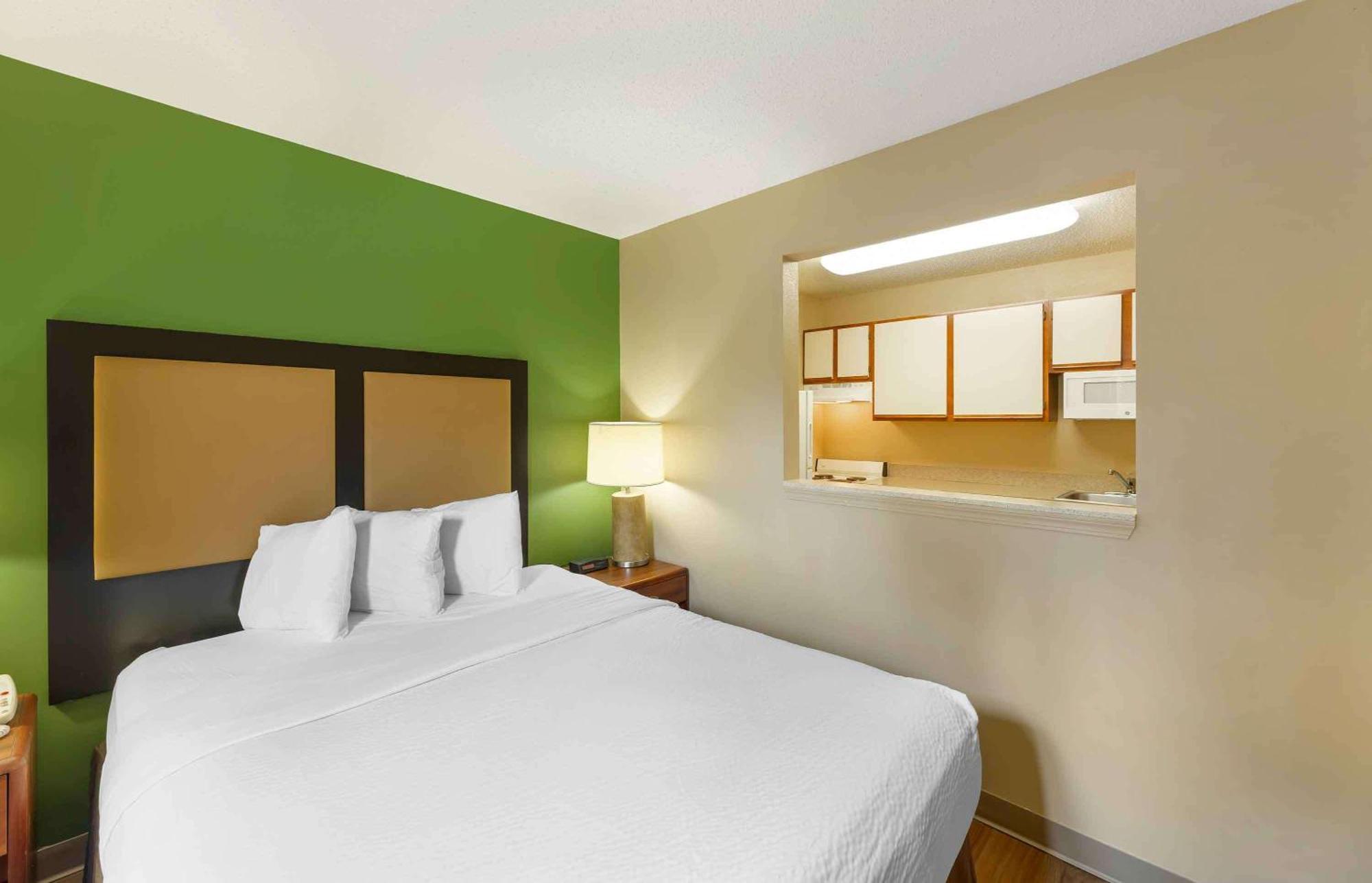 Extended Stay America Suites - Cleveland - Great Northern Mall Норт-Олмстед Экстерьер фото