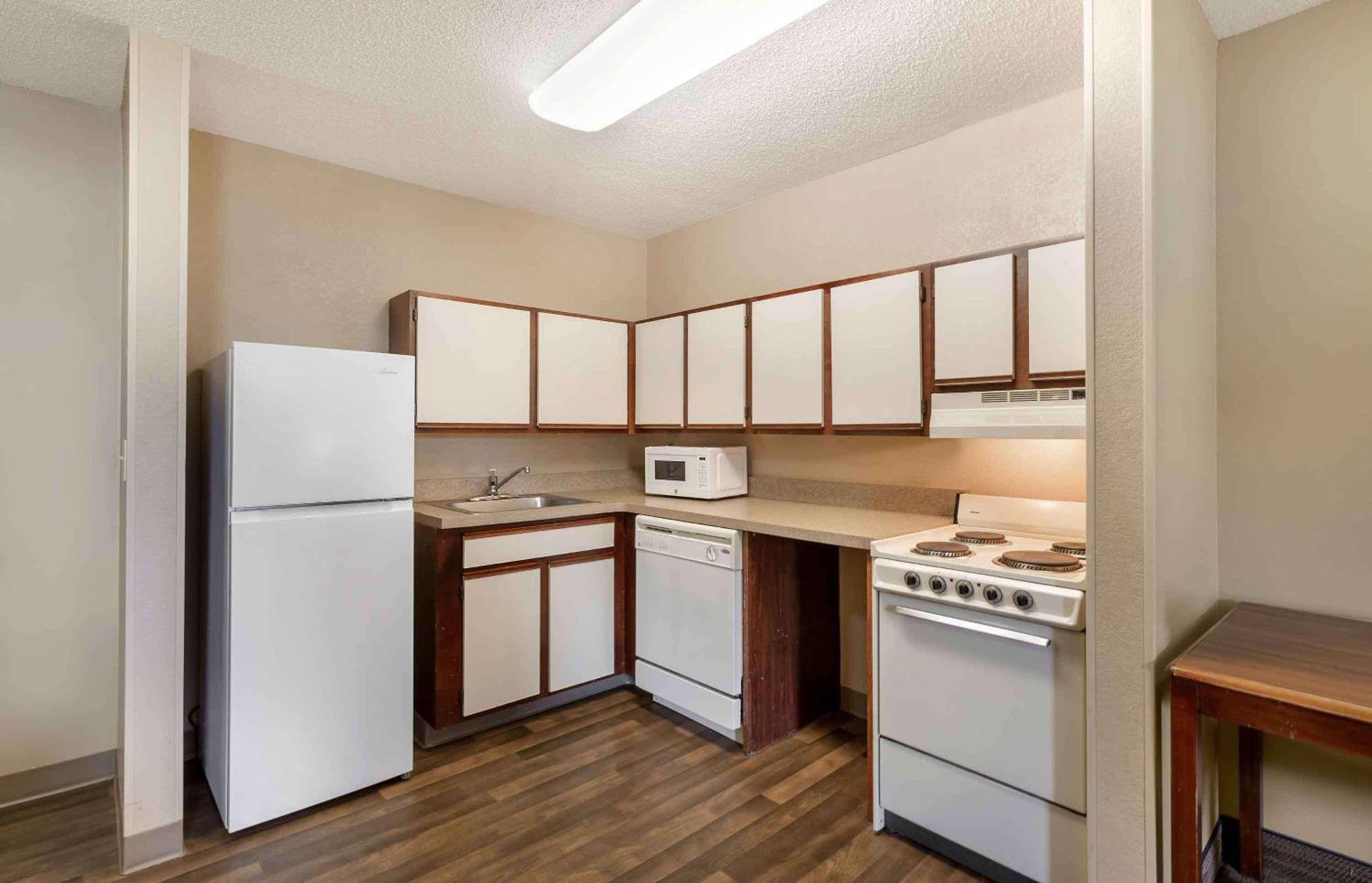 Extended Stay America Suites - Cleveland - Great Northern Mall Норт-Олмстед Экстерьер фото