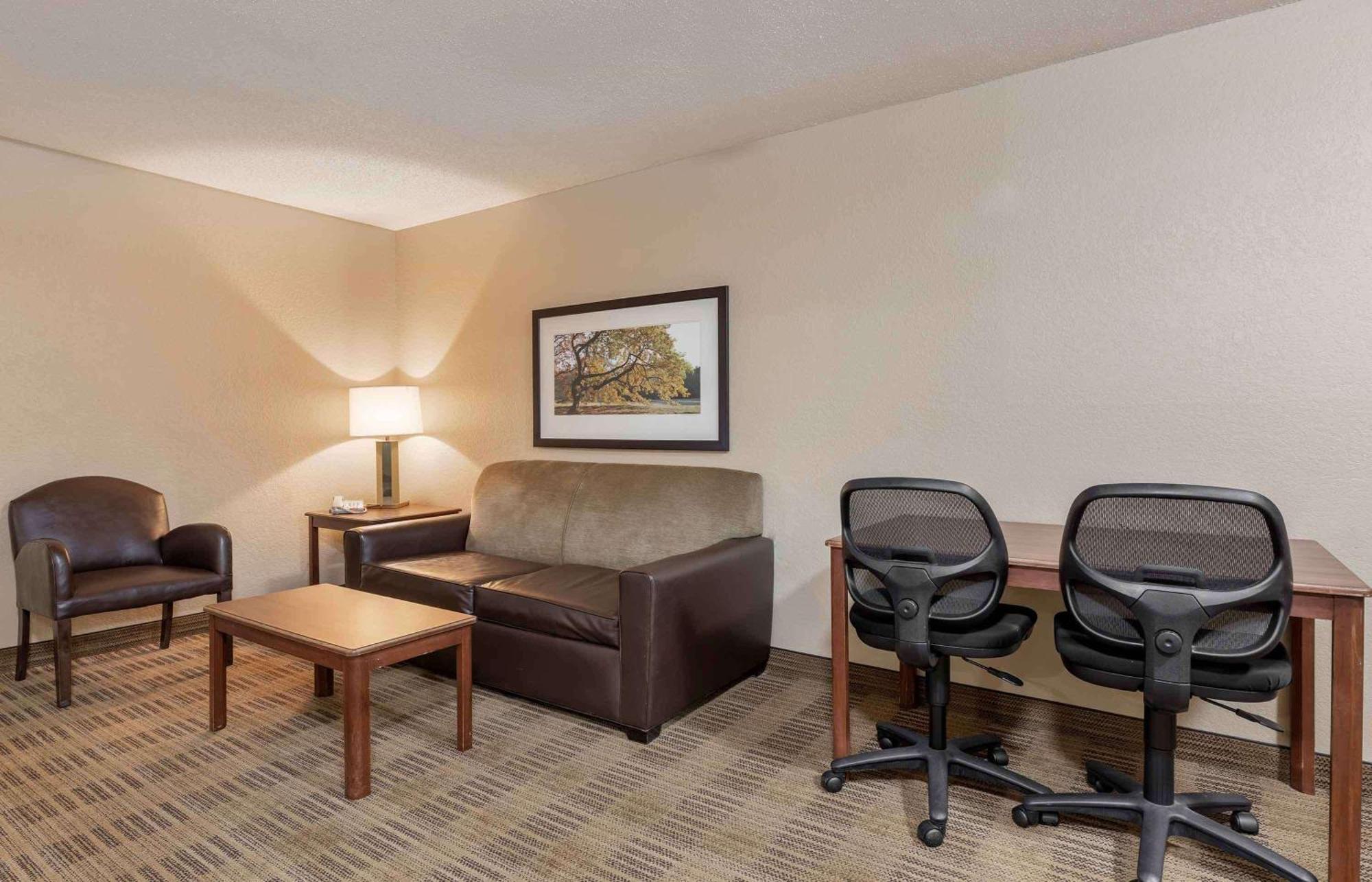 Extended Stay America Suites - Cleveland - Great Northern Mall Норт-Олмстед Экстерьер фото