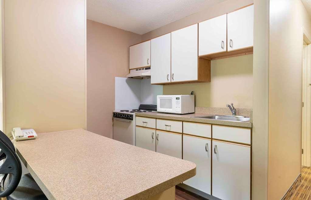 Extended Stay America Suites - Cleveland - Great Northern Mall Норт-Олмстед Номер фото